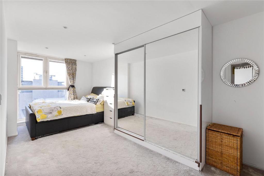 Two Bedroom Apartment - London Excel Stays Exterior foto